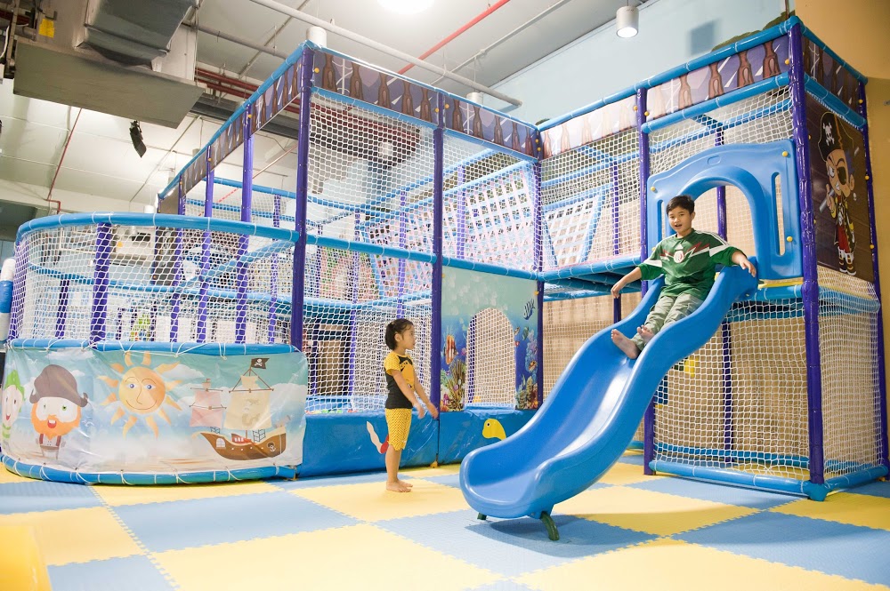 Tiram Indoor Water Park
