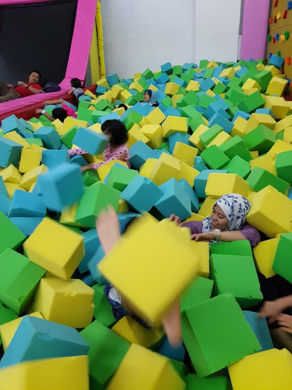 Tiram Indoor Water Park