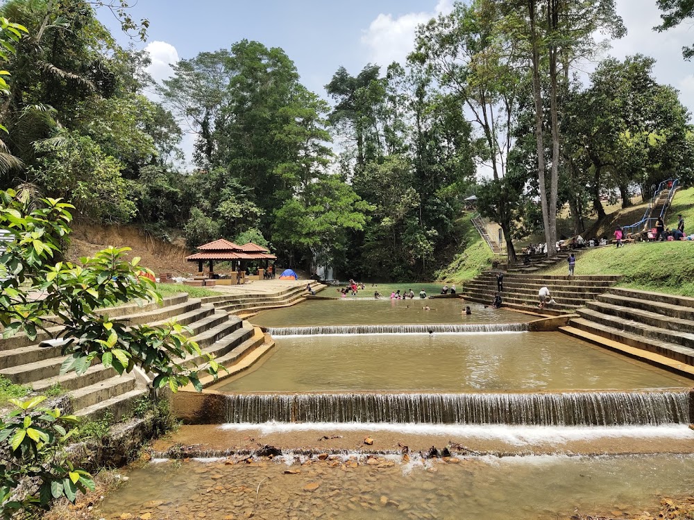 Tasik puteri bukit besi